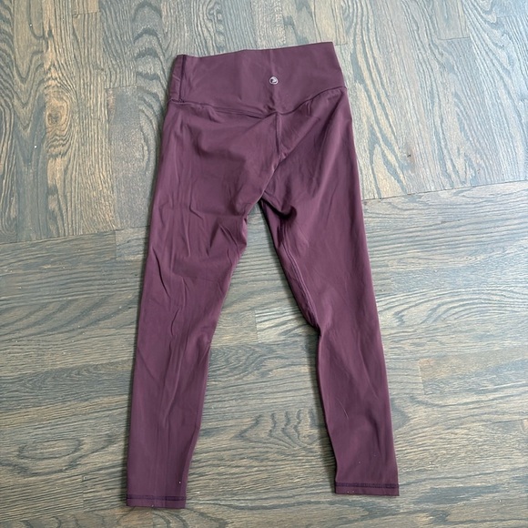 New SAVVI Leggings Compression High Rise  Waist Medium Eggplant - Picture 5 of 5